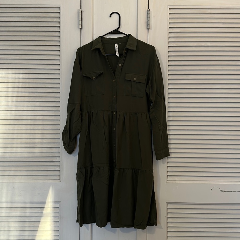 Army green collared babydoll dress